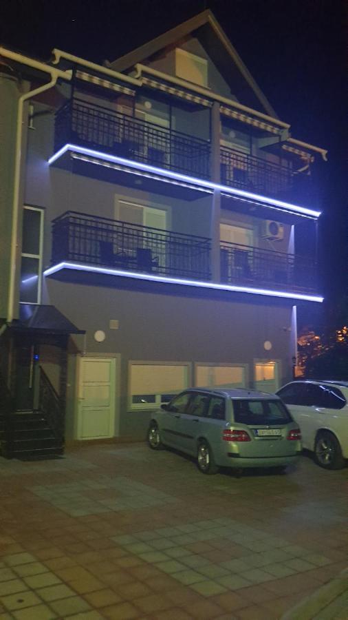 Apartments Kamenjar Novi Sad Bagian luar foto