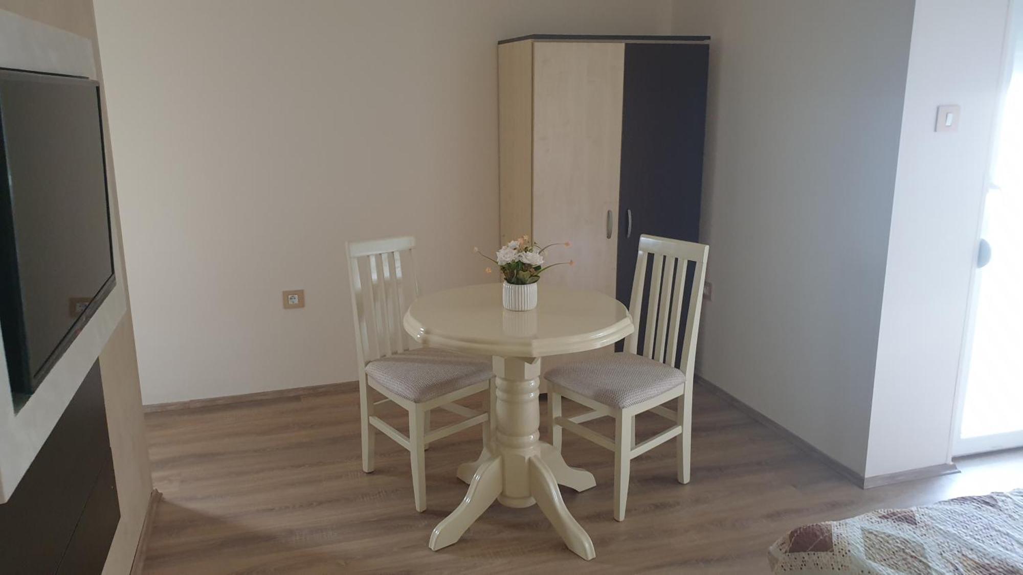 Apartments Kamenjar Novi Sad Ruang foto