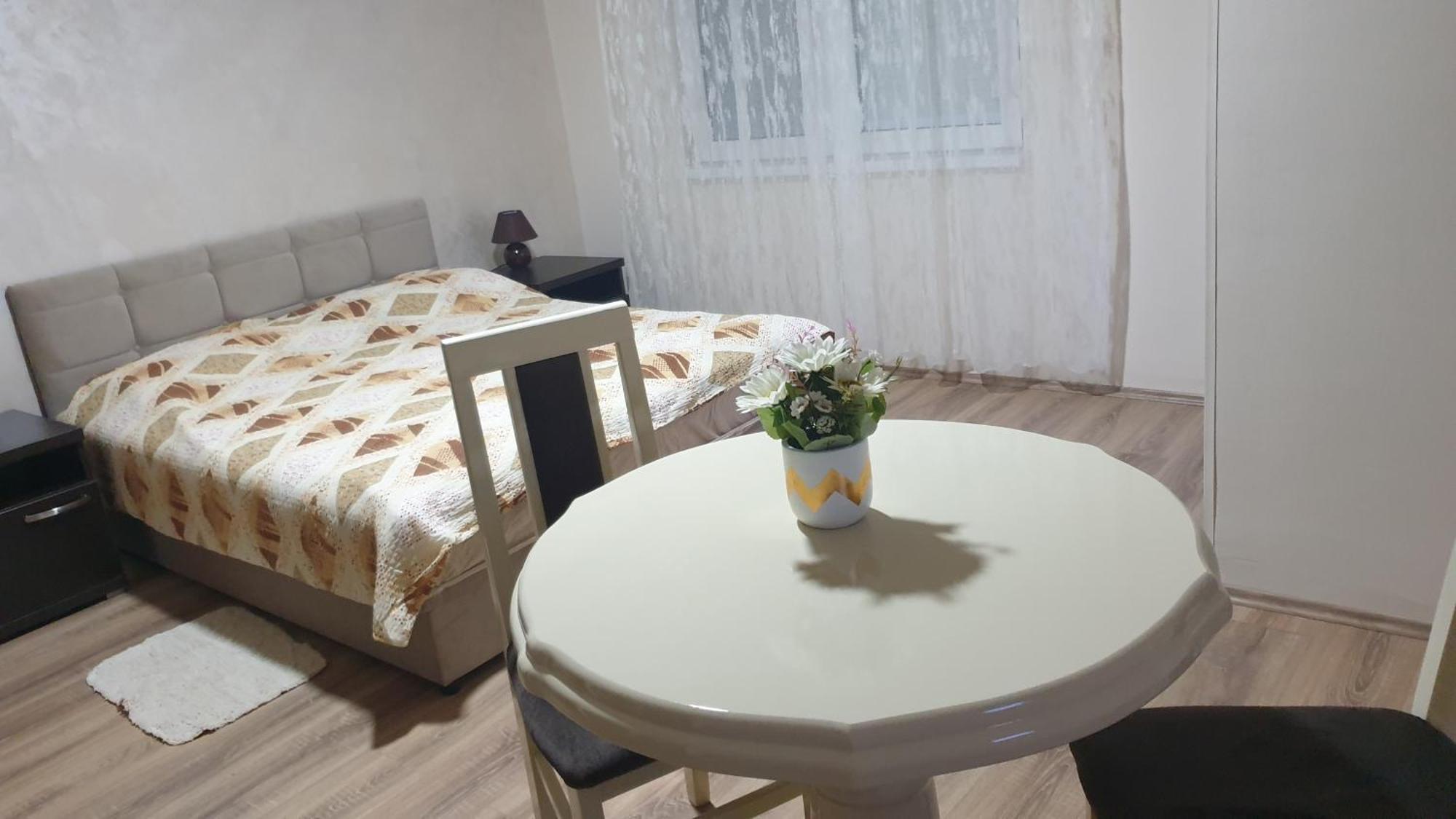 Apartments Kamenjar Novi Sad Ruang foto